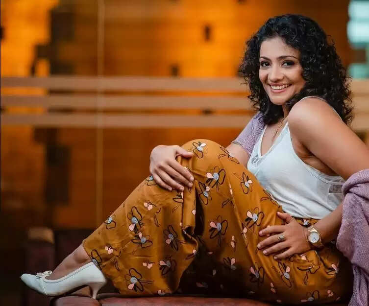 மீரா வாசுதேவன்