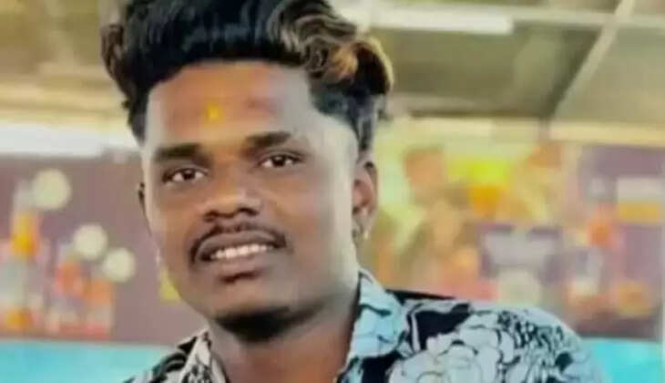 விக்னேஷ் 