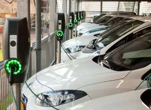 1576 சார்ஜிங் நிலையங்களுக்கு அனுமதி!! இ பைக், இ கார்களுக்கு இனி கொண்டாட்டம் தான்!!