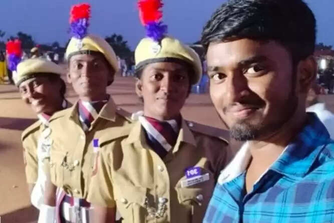 3 மகள்கள்