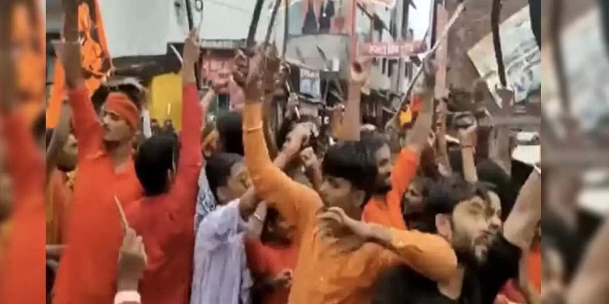 ஆர்ப்பாட்டம்