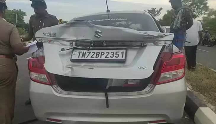 கார் மோதி