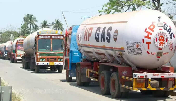 கேஸ் சிலிண்டர் லாரி