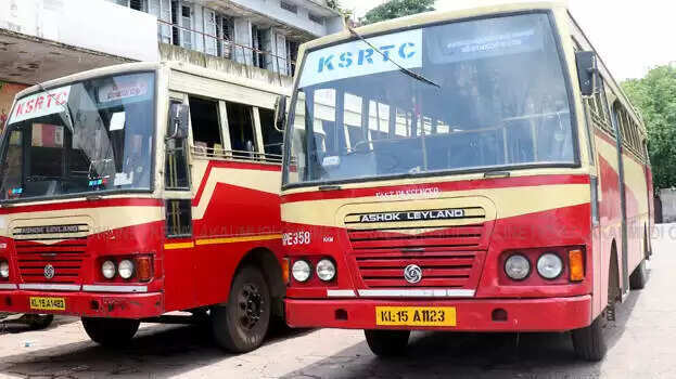 குடிபோதையில் அரசு ஊழியர்கள் ... பெண் ஊழியர்களும் சோதனையில் சிக்கிய அதிர்ச்சி!