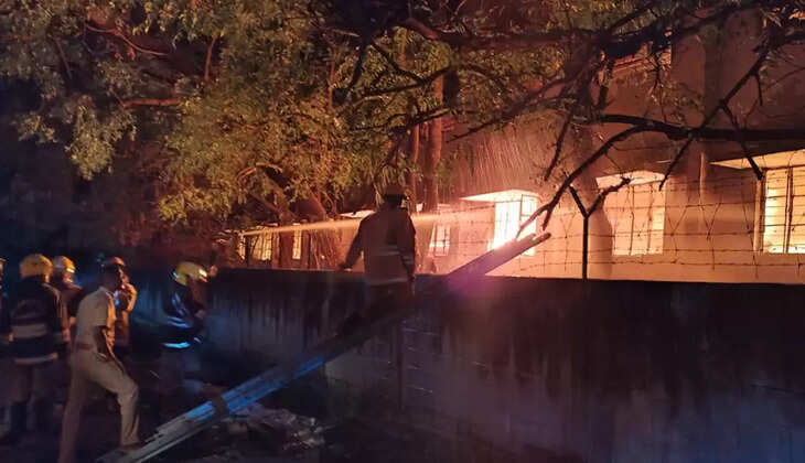 கொரியர் கம்பெனி