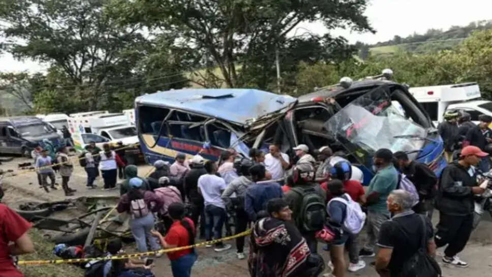 கொலம்பியா குண்டுவெடிப்பு பேருந்து பஸ்