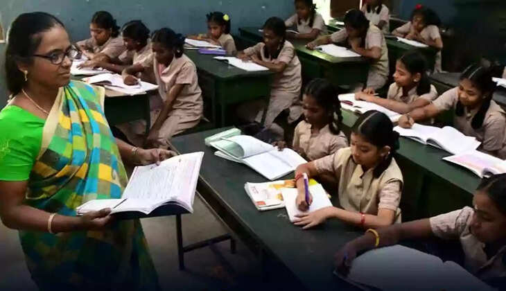 ஆசிரியர்கள்