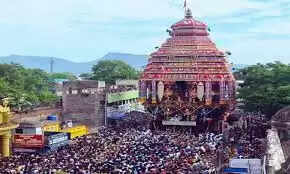 ஸ்ரீவில்லிபுத்தூர் ஆண்டாள் தேரோட்டம்