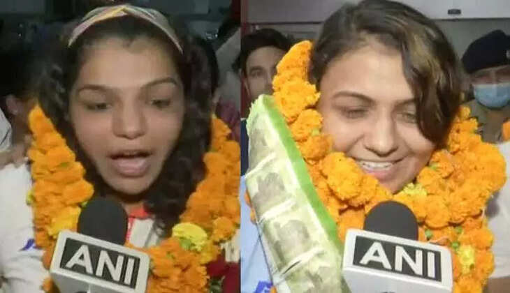 உற்சாக வரவேற்பு