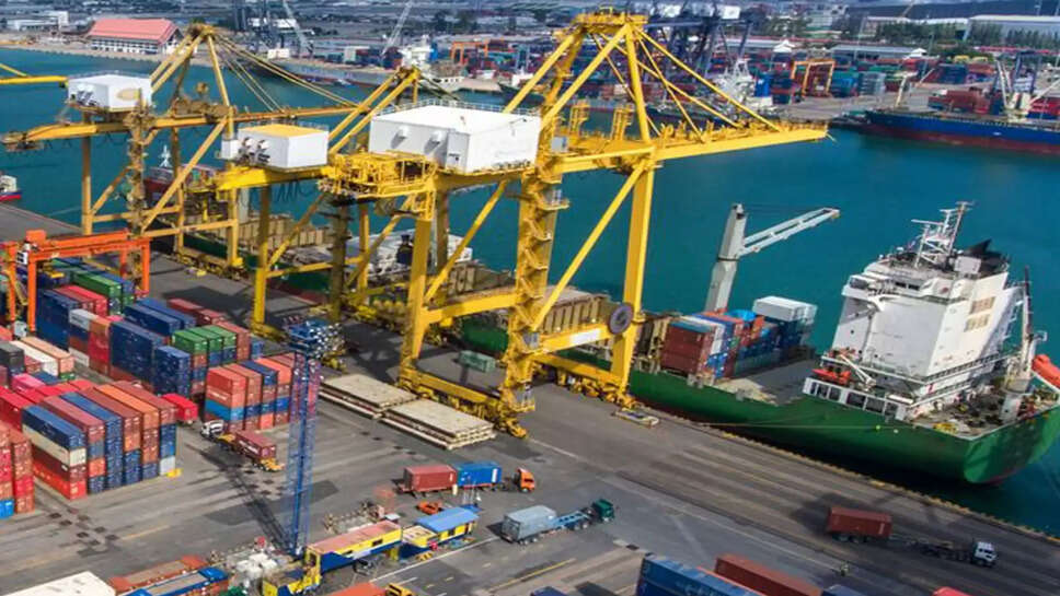 ஜேசிபி கடல் துறைமுகம் கட்டுமானம் பாலம்