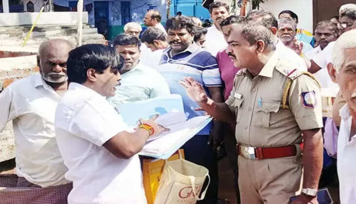  கோவில் பணிக்கு இடையூறு... நடிகர் ஜி.பி.முத்துக்கு எதிராக பொதுமக்கள் போராட்டம்!