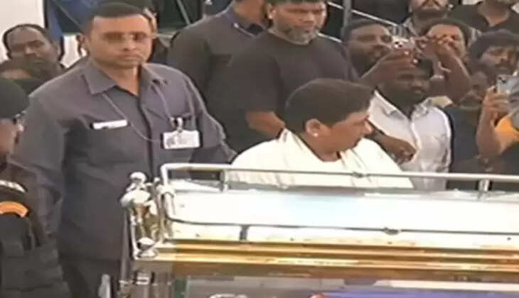 மாயாவதி