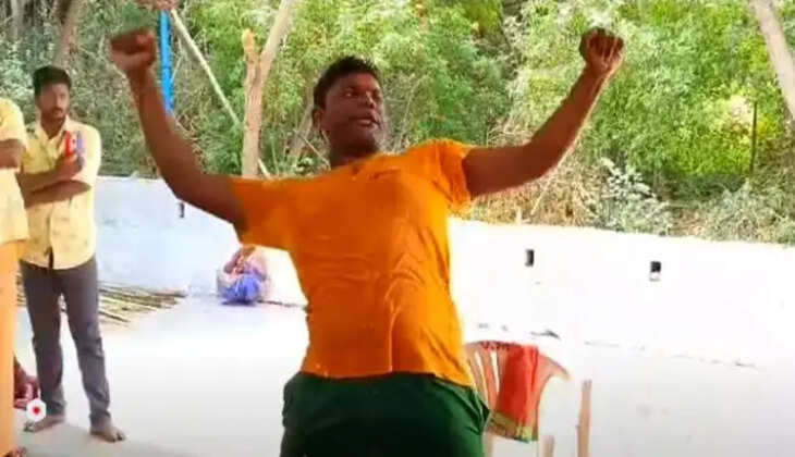 சாமி ஆடிய இளைஞர்