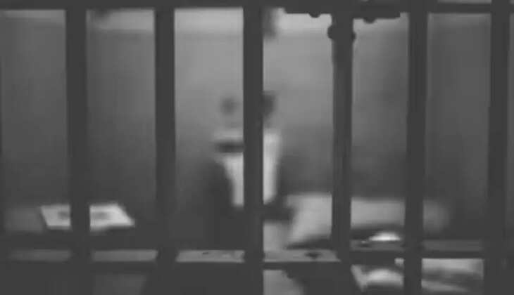 போலீஸ் கஸ்டடி