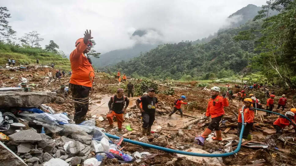இந்தோனேஷியா நிலச்சரிவு