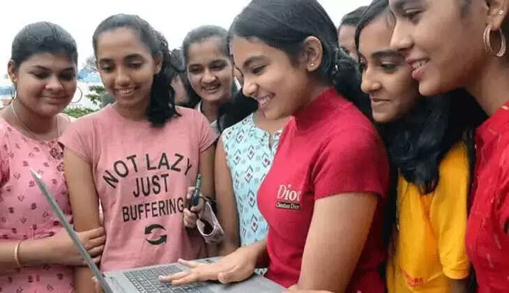 மாணவிகள்