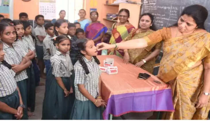 குடற்புழு நீக்க நாள்