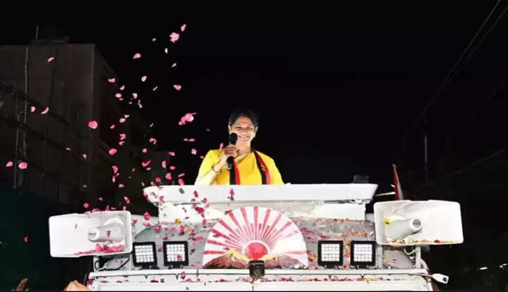 கனிமொழி