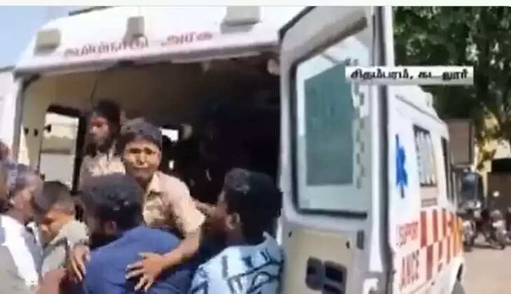 ஆம்புலன்ஸ்