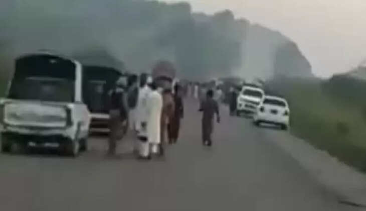 அதிர்ச்சி... &nbsp;23 பயணிகள் கடத்திக் கொலை... பாகிஸ்தானில் பயங்கரவாதிகள் வெறிச்செயல்!