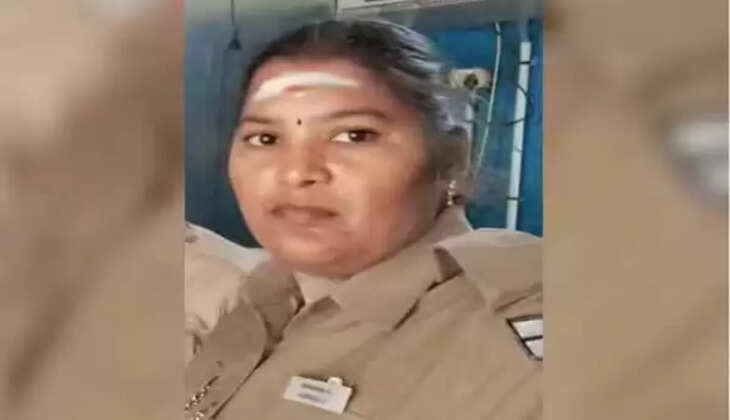 பெண் காவலர்