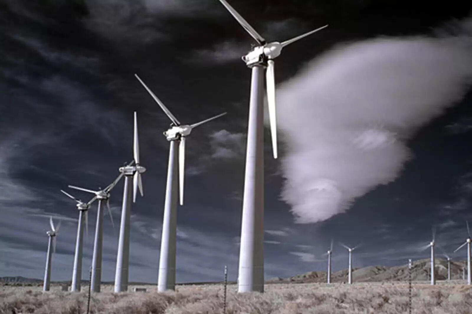 காற்றாலை சுஸ்லான்