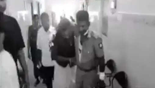 கத்திக்குத்து