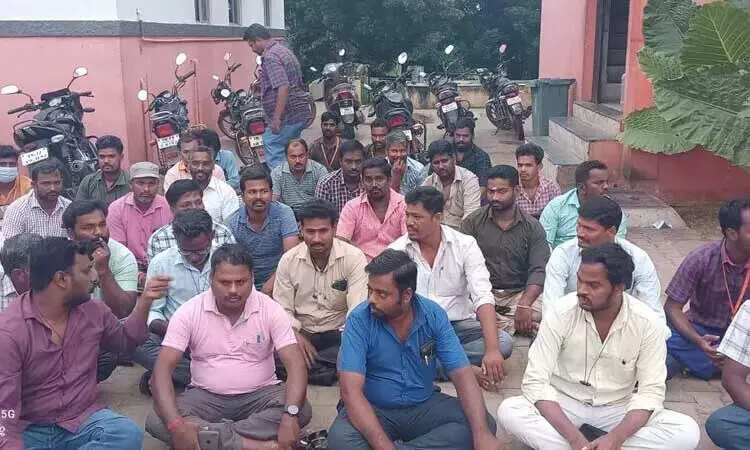 போராட்டம்