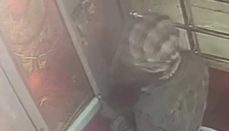 கோவிலில் பரவசத்துடன் &nbsp;அனுமனை &nbsp;5 முறை வணங்கி விட்டு உண்டியலை உடைத்த திருடன்!&nbsp;&nbsp;