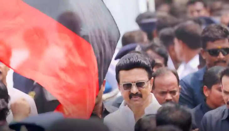 ஸ்டாலின்