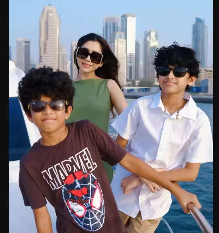 ஜெயம் ரவி