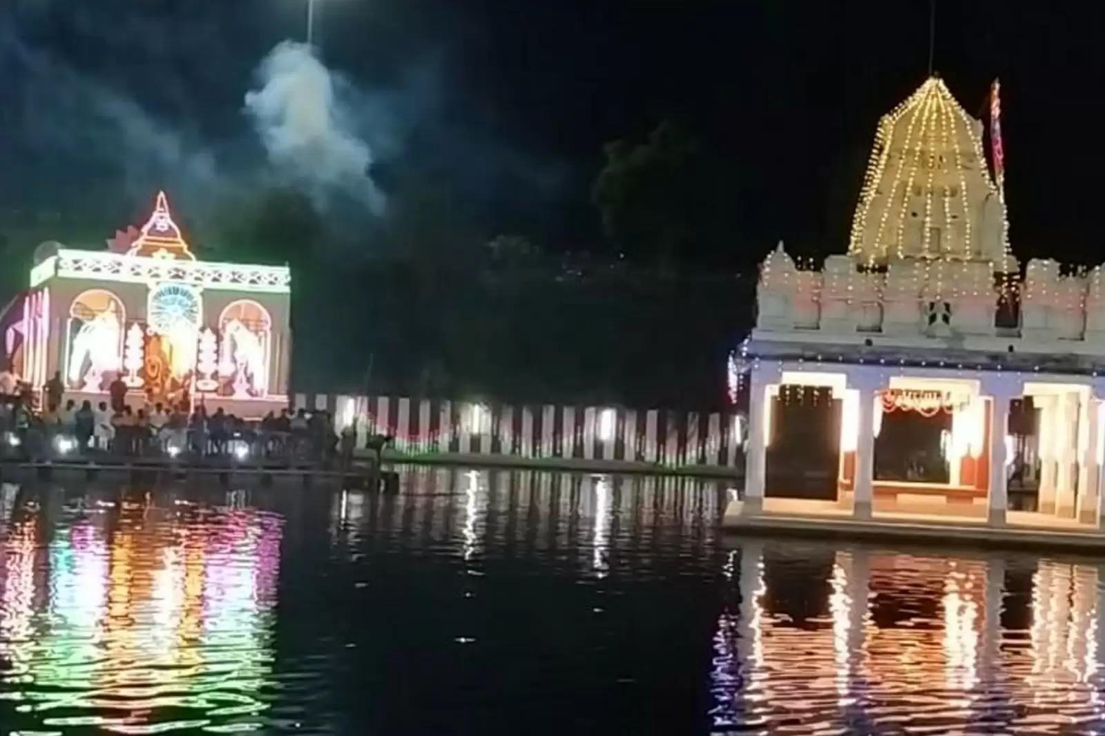 திருச்சி சமயபுரம் மாரியம்மன் சித்திரைத் தேர்