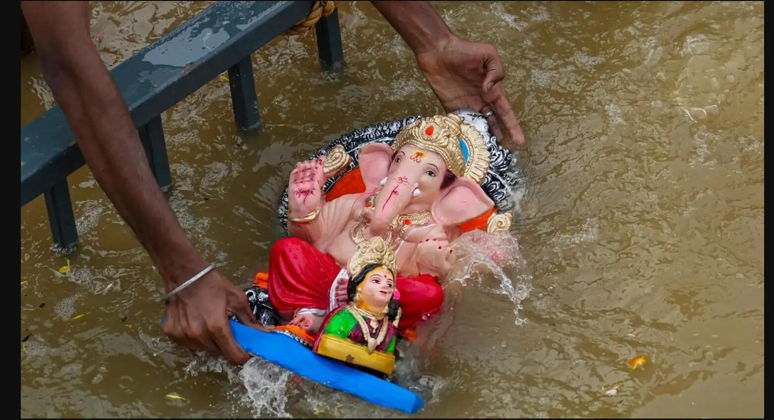 விநாயகர் சிலை