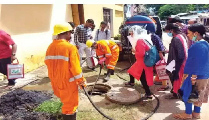 டெக்னீசியன் மீது தூய்மை பணியாளர்கள் சராமாரி தாக்குதல்