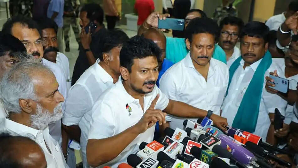 உதயநிதி விமான நிலையம்