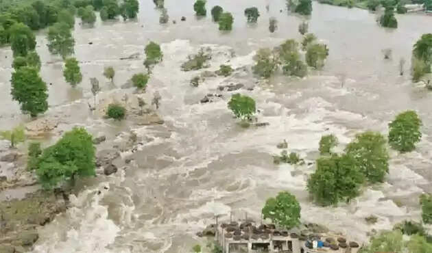 காவிரி நீர்ப்பிடிப்பு கனமழை கரையோர மக்களுக்கு வெள்ள அபாய எச்சரிக்கை!