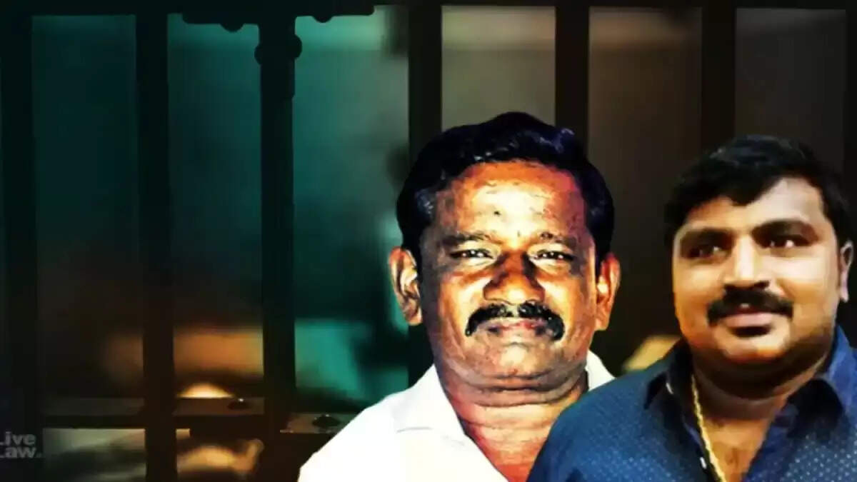 சாத்தான்குளம் ஸ்ரீதர் பெலிக்ஸ்