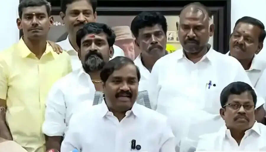 வேல்முருகன்