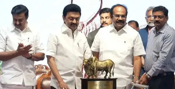 ஸ்டாலின்