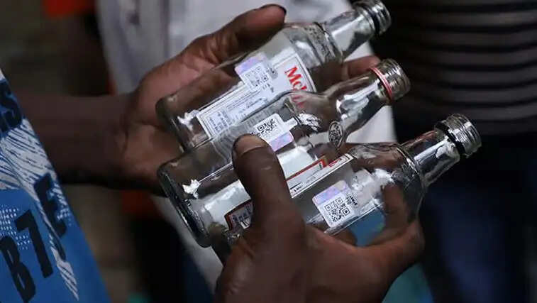 டாஸ்மாக் காலி பாட்டில் 