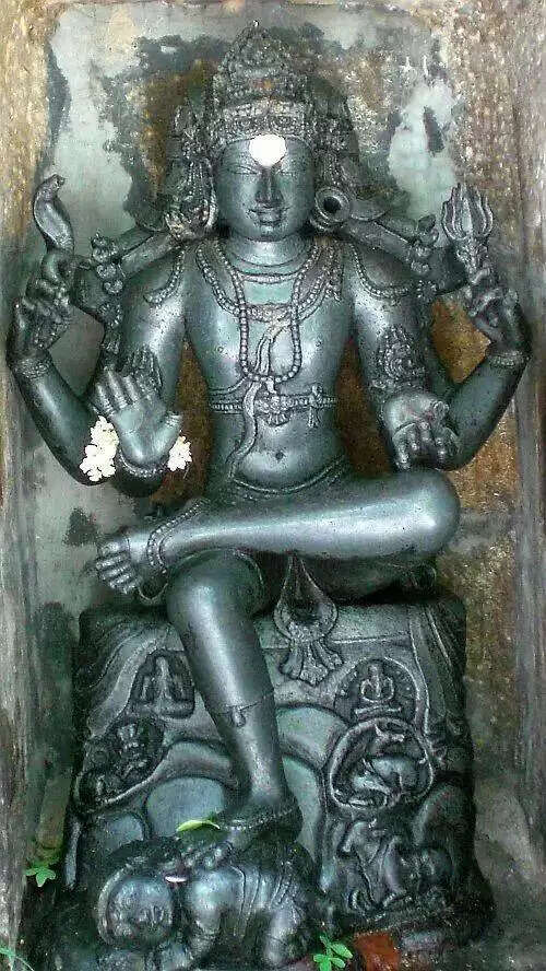 தட்சிணாமூர்த்தி வியாழன்