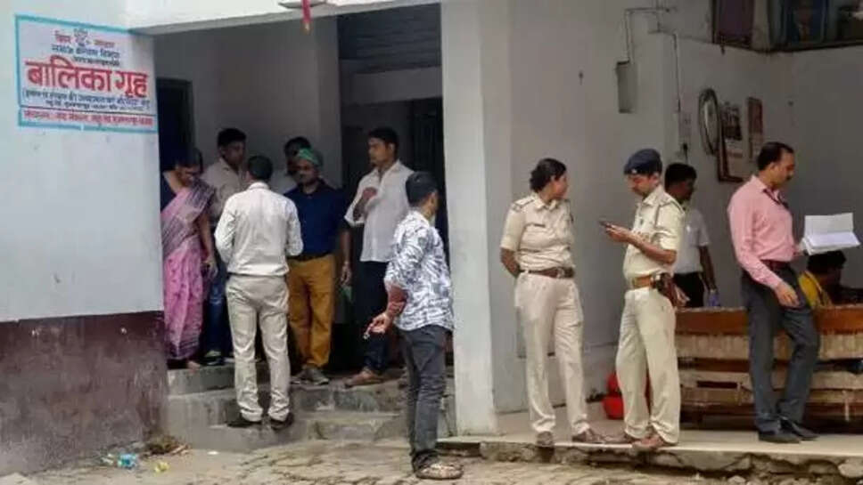 அமேதி பூனம்