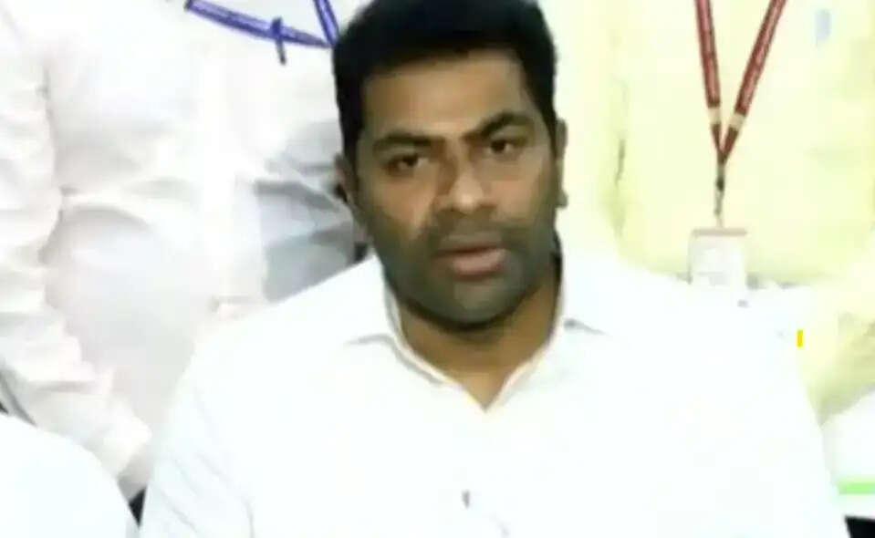 ஆதவ்