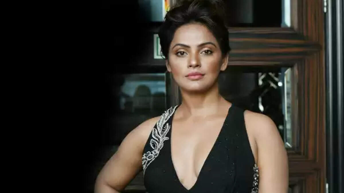 நீது சந்திரா