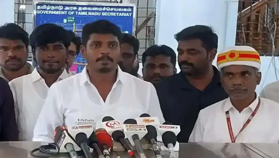 டாஸ்மாக் அமைச்சர் விக்னேஷ்