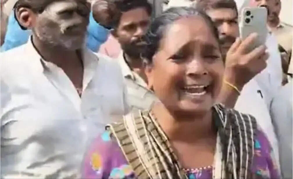 இளம்பெண் கதறல்