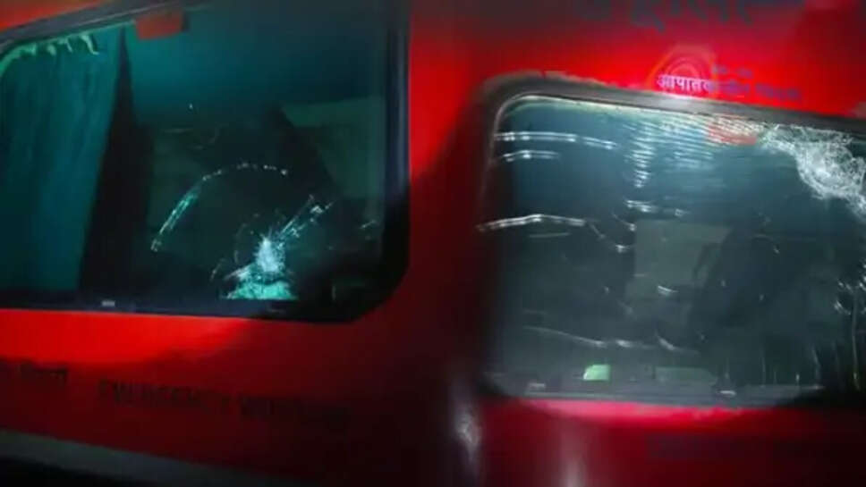 ரயில் கண்ணாடி உடைப்பு