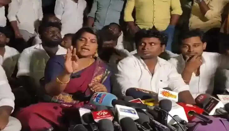 அஜிதா ஆக்னல்