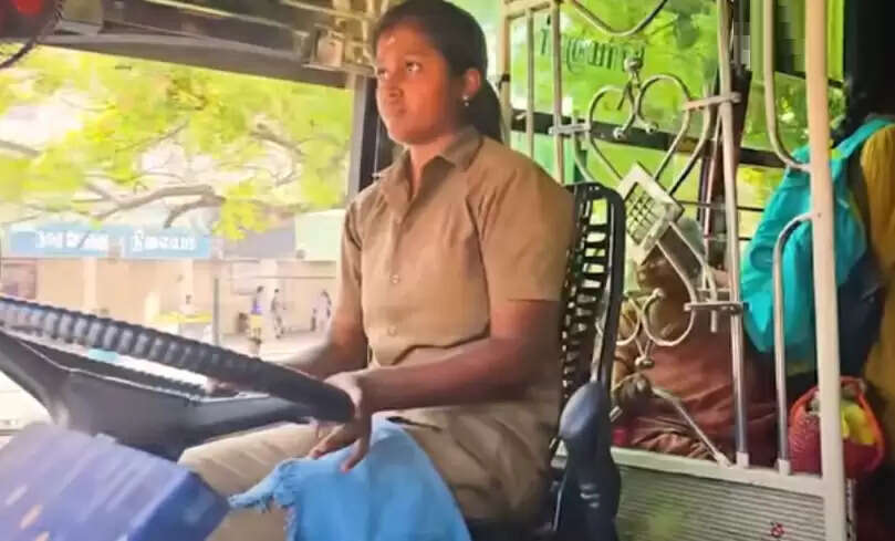 ஷர்மிளா 