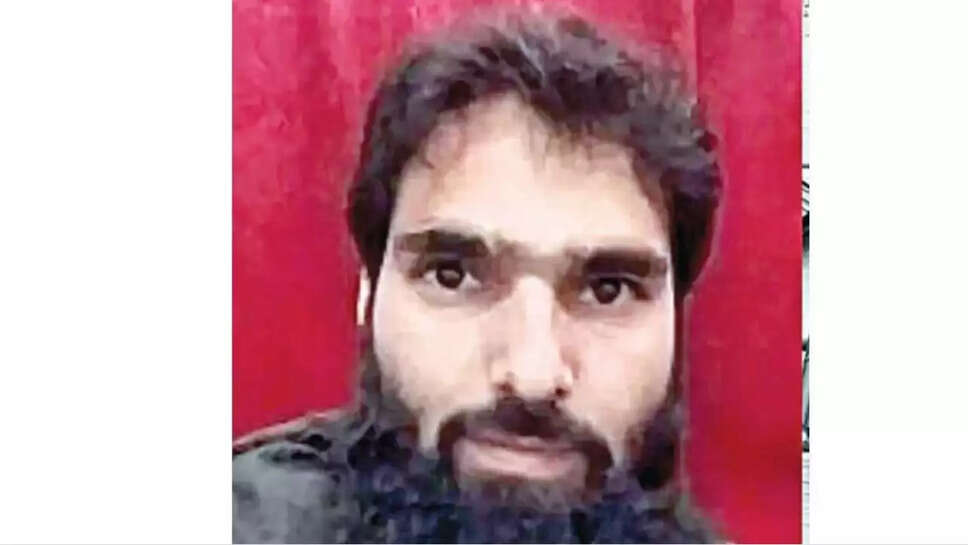 டெல்லி ஆதில்